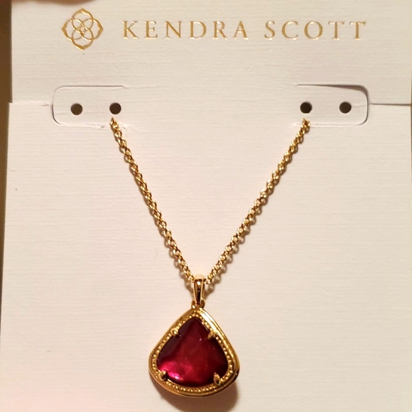 NWT Kendra Scott Kendal Gold Pendant Necklace in Iridescent Orchid Illusion - Picture 5 of 8
